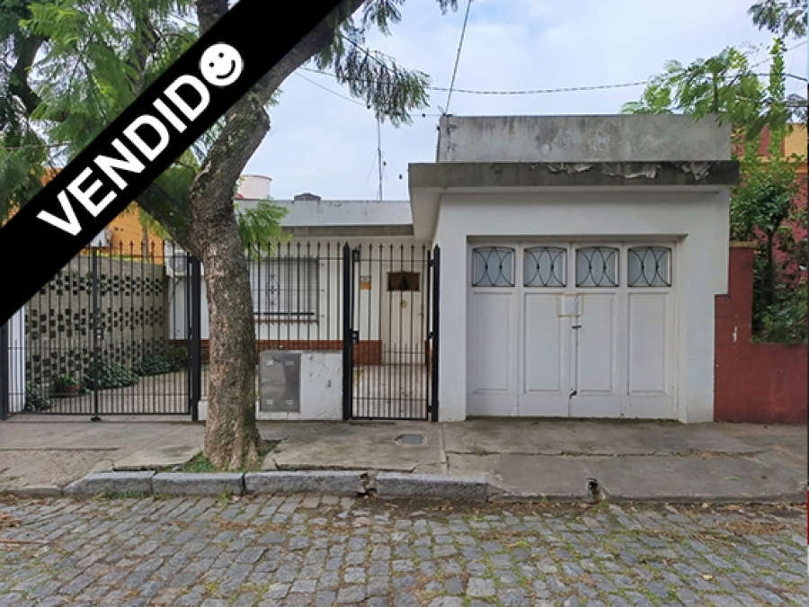 Moreno al 3000, 3 Habitaciones Habitaciones, ,2 BañoBaño,Casa,Venta,Moreno al 3000,1795
